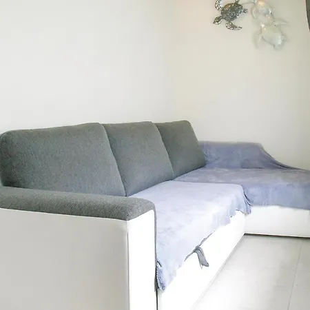 Hébergement de vacances Lovely In St Urbain With Kitchen *