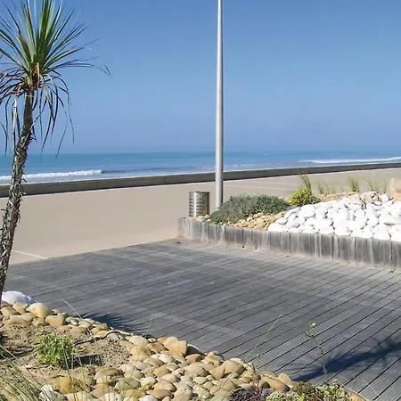 Lovely In St Urbain With Kitchen * Saint-Urbain (Vendee)