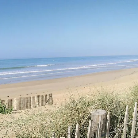 Lovely In St Urbain With Kitchen Ferienhaus