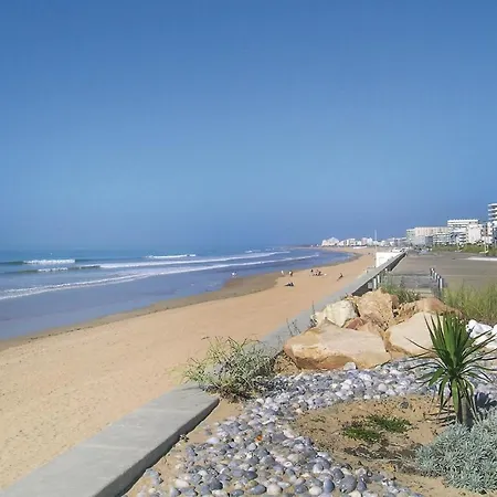 Lovely In St Urbain With Kitchen * Saint-Urbain (Vendee)