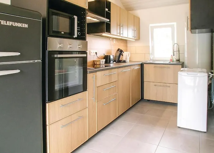 Lovely In St Urbain With Kitchen Prázdninový dům *