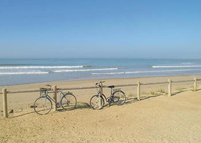 Lovely In St Urbain With Kitchen Prázdninový dům Saint-Urbain (Vendee)